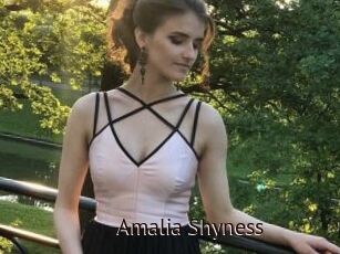 Amalia_Shyness