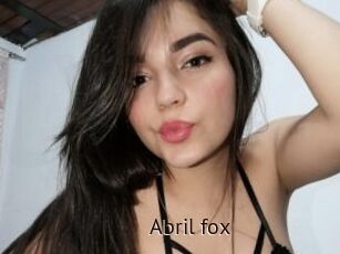 Abril_fox