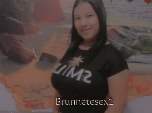 Brunnetesex1