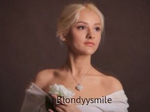 Blondyysmile