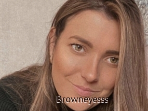 Browneyesss