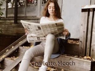 Charlotte_Mooch