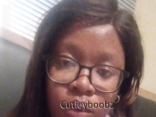 Cutieyboobz