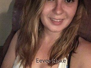 Eevee_Riske