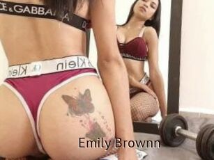 Emily_Brownn