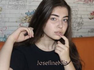 JosefineMia