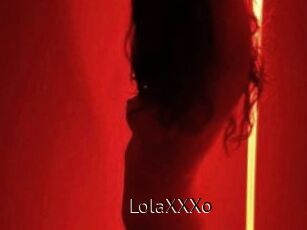 LolaXXXo