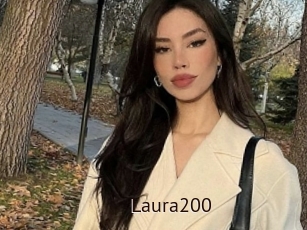 Laura200