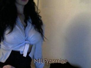 MILFyasmine