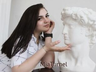 MiaTurnel