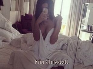 Mia_Chrystall