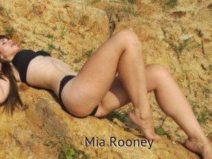 Mia_Rooney