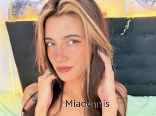 Miadennis