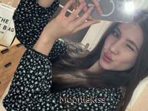 Mooniekiss