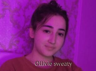 Ollivie_sweaty