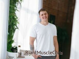 RiantMuscleChris