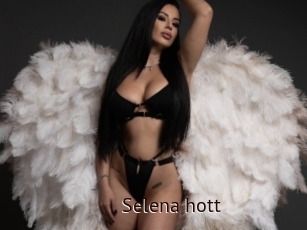 Selena_hott