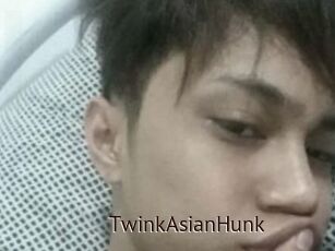 TwinkAsianHunk