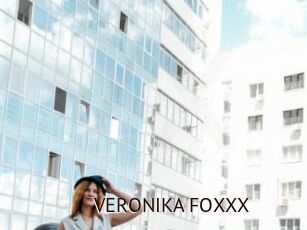 VERONIKA_FOXXX